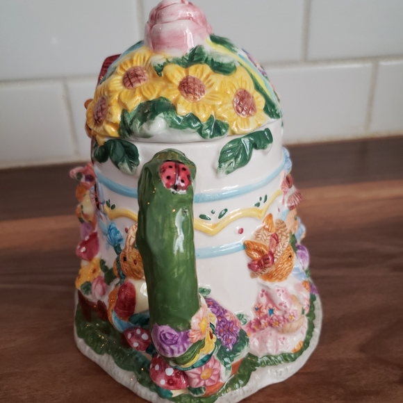 3D Mercuries Bunny Rabbit DECORATIVE Collector Tea Pot Ceramic 1999 - Picture 5 of 8